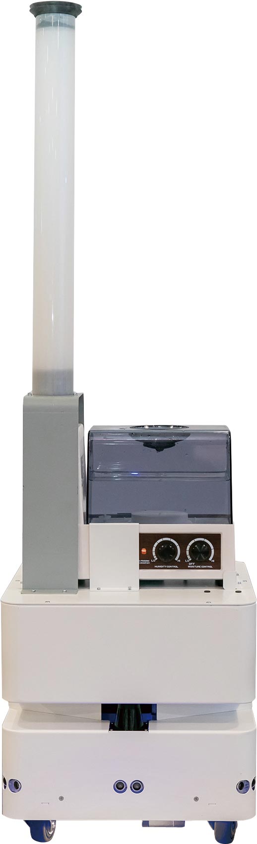 防疫機(jī)器人展現(xiàn)東元智慧移動平臺(AGV)更多元應(yīng)用。圖/東元提供